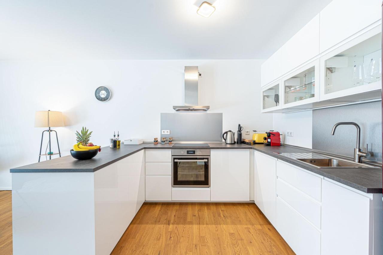 Appartamento Lit Living: Luxus - Box Spring - Parking - Terrace Ludwigshafen am Rhein Esterno foto